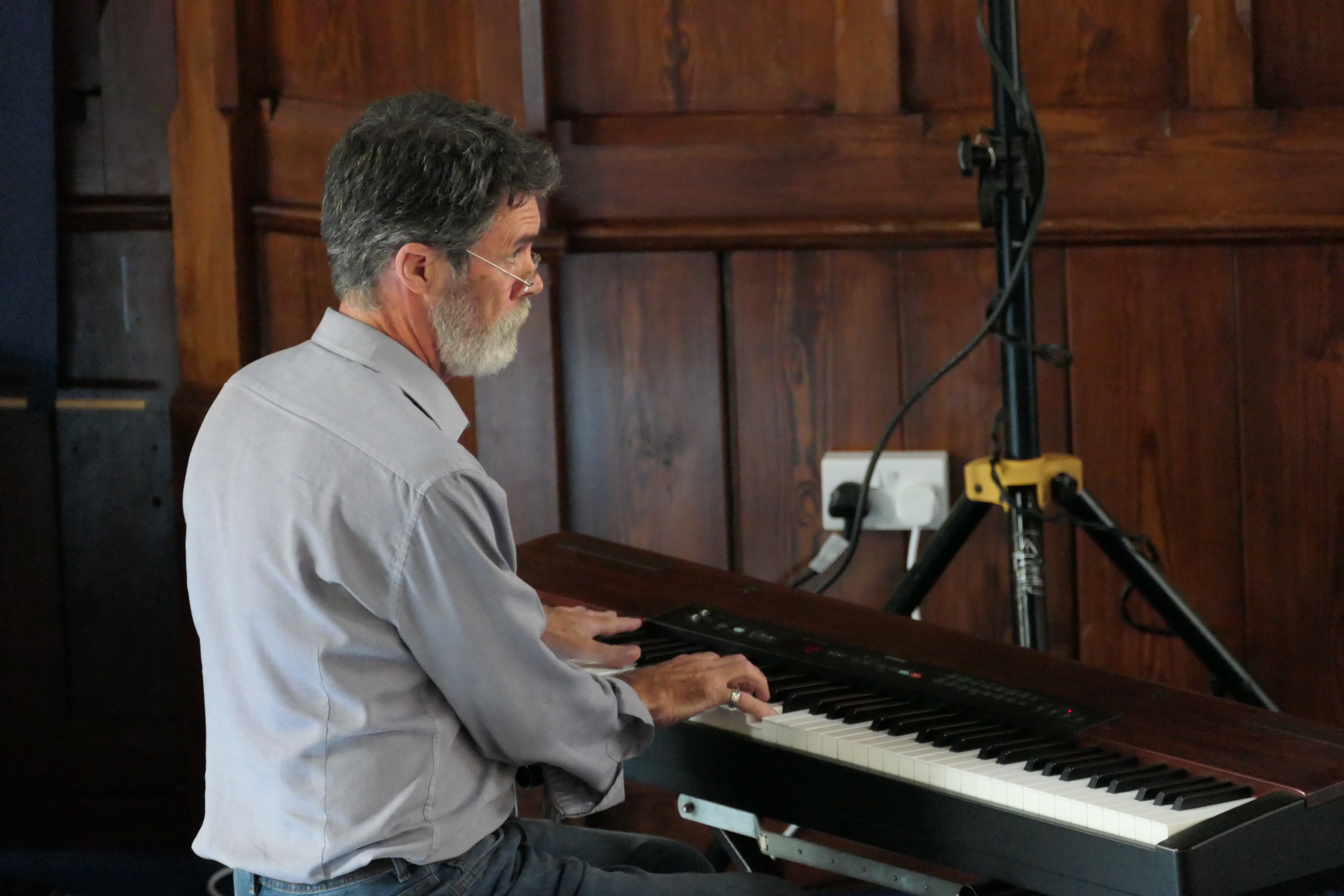 Dave Newton piano duo